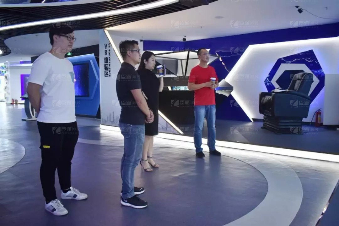 新東潤地產(chǎn)到訪臣通公司，深度探討三亞項目發(fā)展?fàn)顩r